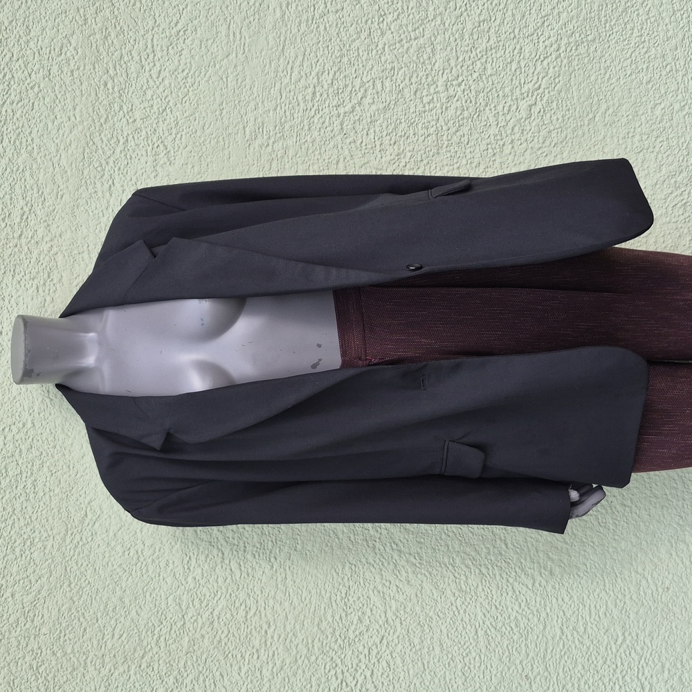 TravelSmith Ladies Plus Blouse in Black